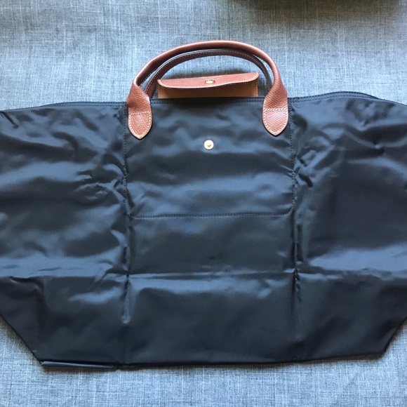 longchamp le pliage weekender travel bag